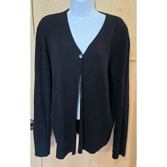 Ribbed Black V-Neck Cardigan Sweater W/ Single Button Closure For Women - Picture 1 of 10